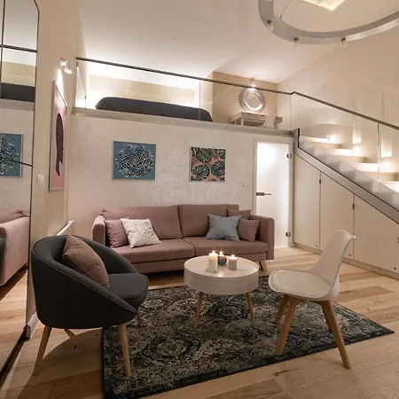 Ozone One Apartment *