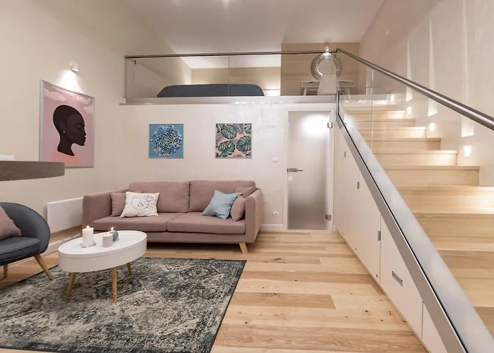 Ozone One Apartmán *