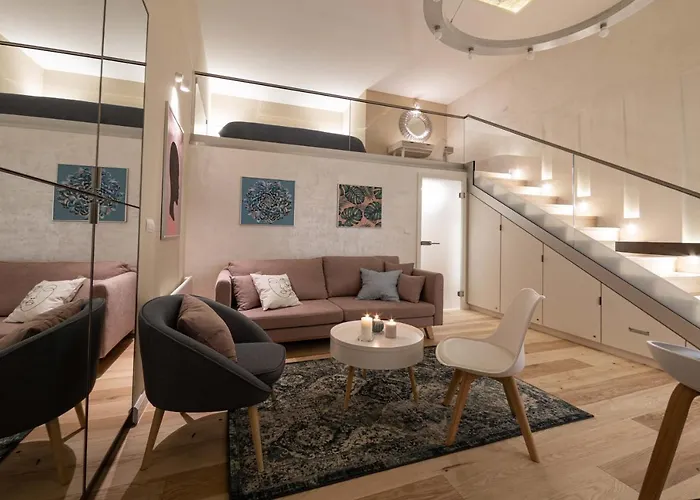 Ozone One Apartmán *